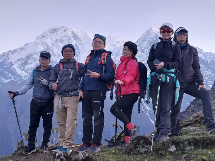 Hike to Mardi Himal
