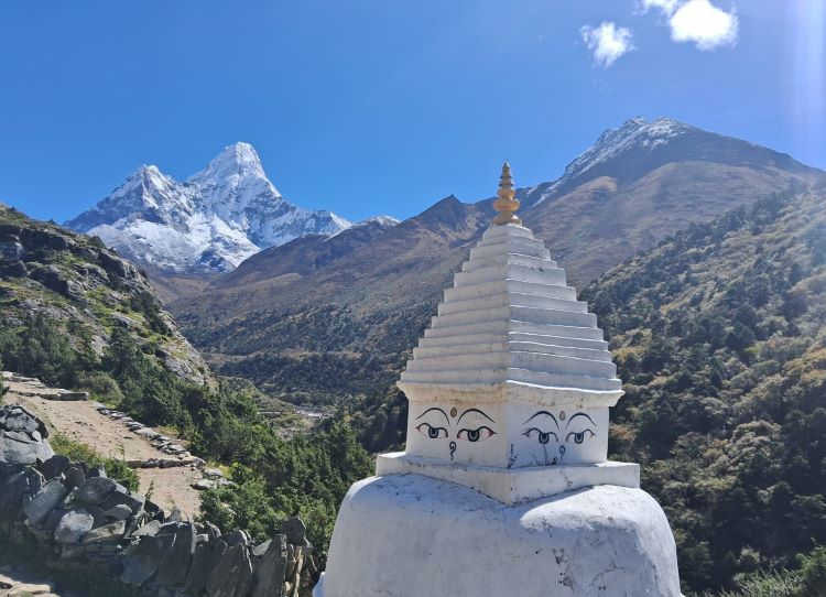 Everest hiking 12 days